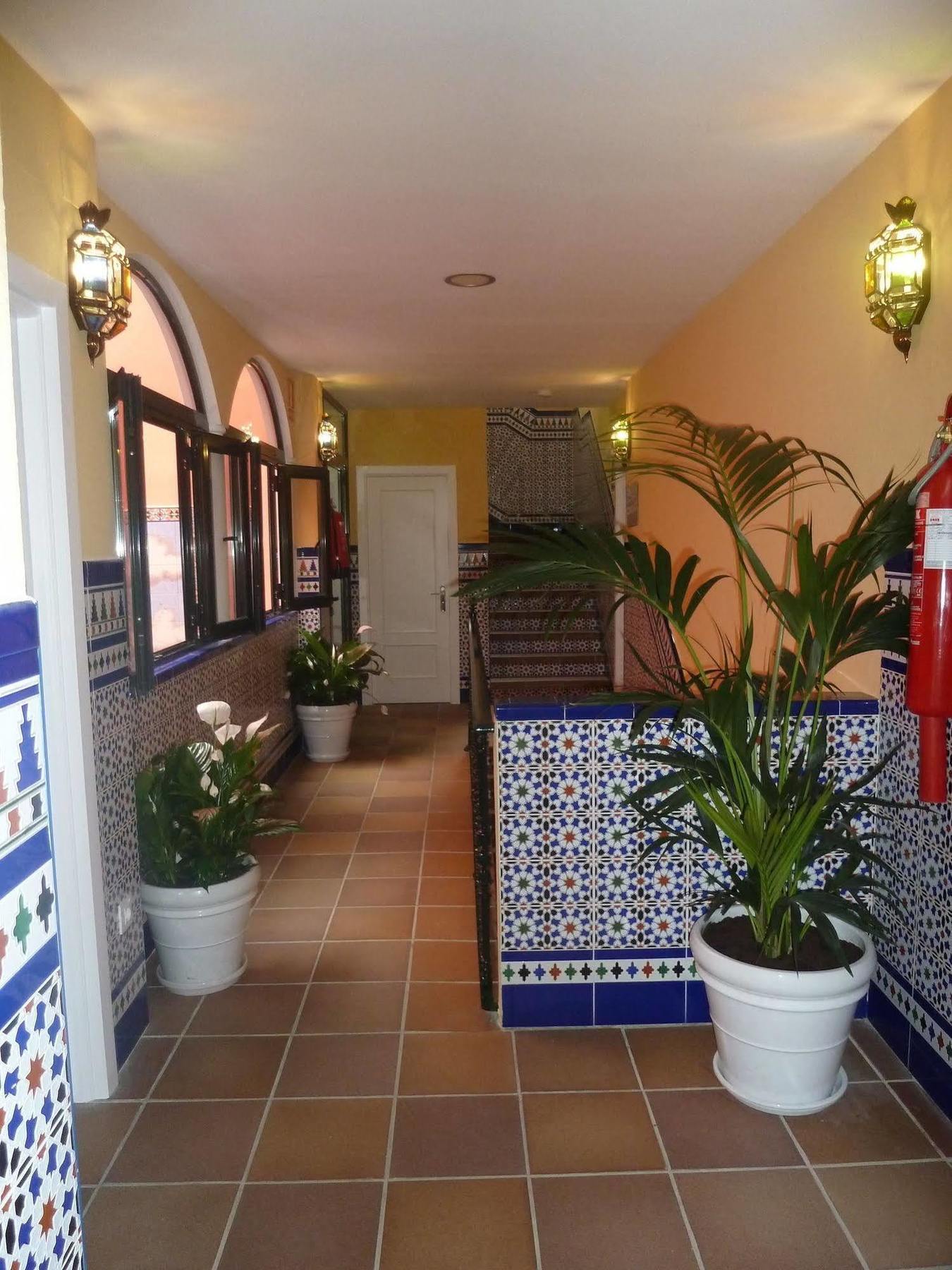 Doña Lina Hotel 2*